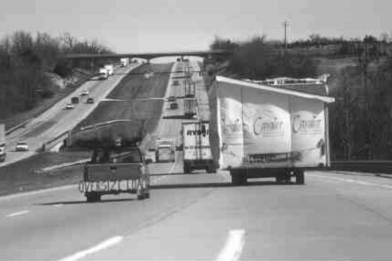 PASS WITH CAUTION: Quebec's Nova Permits helps move oversize-loads.