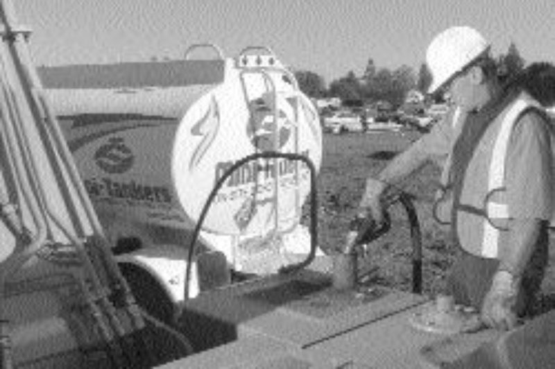 ON-SITE: Mini Tankers brings the fuel station to the truck yard or construction site.