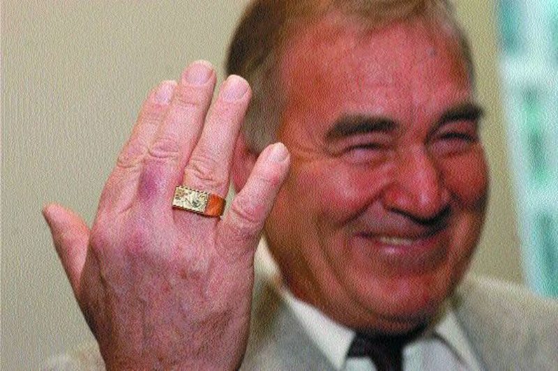 WINNER: George Blackburn, the 2004 Owner/Operator of the Year Award winner, proudly shows off his championship ring. Blackburn was selected by a Truck News panel from a wide variety of O/Os from coast-to-coast. Photo by Martin Chamberland