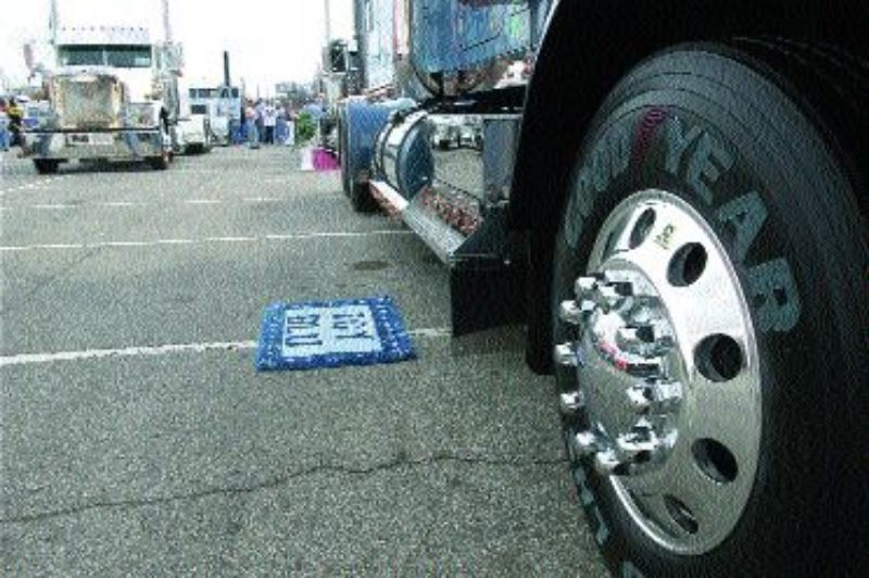 BEAUTY: Aluminum wheels go a long way towards beautifying a truck, making them popular with image-conscious fleets and O/Os.Photo provided by Alcoa