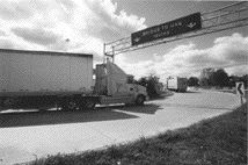 MORE CONTROL: The feds will have more control over the construction and maintenance of international crossings such as this one.