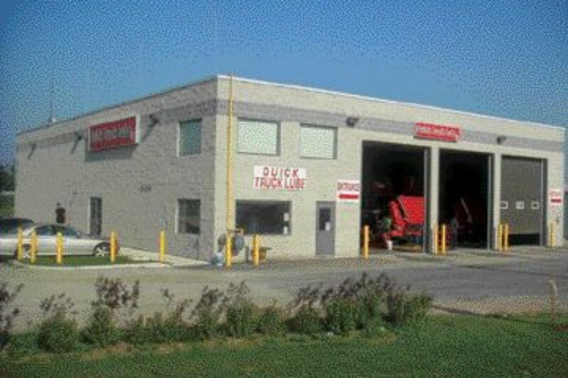 LUBE'N GO: Quick Truck Lube offers fast oil changes for heavy-duty trucks.