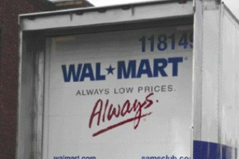 SLICK STUFF: Boat tails on the rear and side skirts on the sides were incorporated into this experimental Great Dane trailer, designed for Wal-Mart.