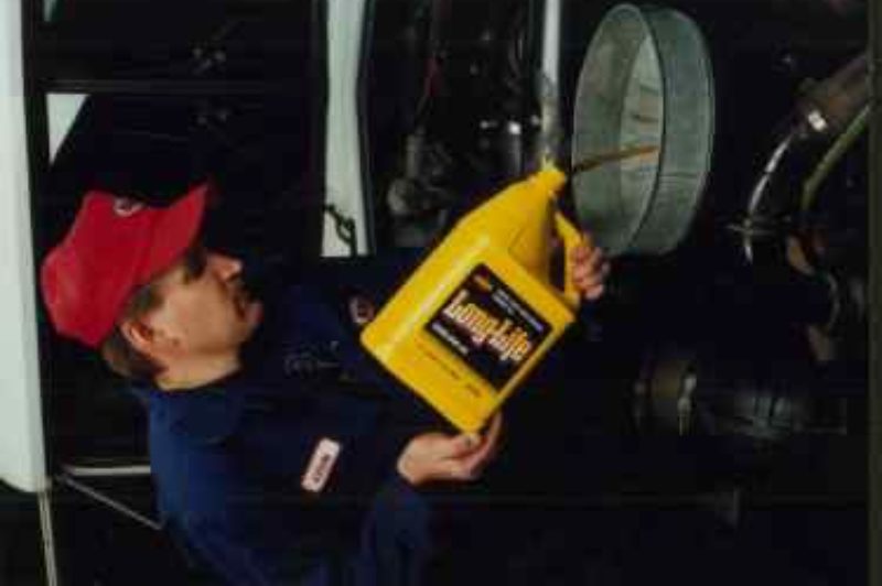 SLOW TO ADAPT: With few 07 engines on the roads, many fleets still opt to use the less expensive CI-4.