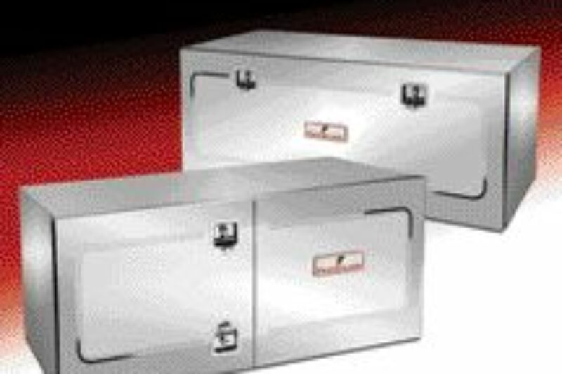 Accessories (September 01, 2007) article image