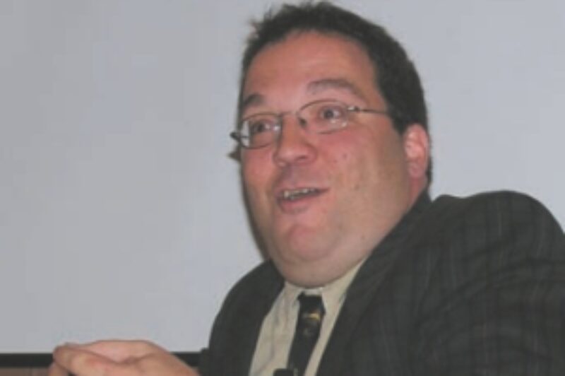 Contracts: A simple clause can prevent major issues with customers article image