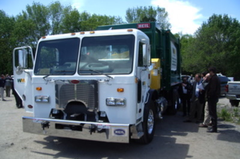 This Peterbilt refuse truck with Eaton's Hydraulic Launch Assist (HLA) system was recently on display in Toronto.