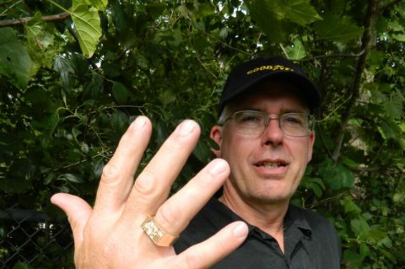 Robert St. Vincent, 2011 Truck News Owner/Operator of the Year.