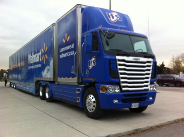 Walmart's 'supercube' trailer.