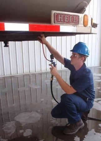 Air is injected into an upper coupler to ensure there are no leaks.