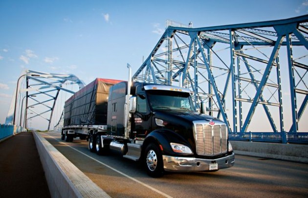 TMC Transportation has ordered 1,500 Peterbilt trucks with lightweight Dana Spicer axles.