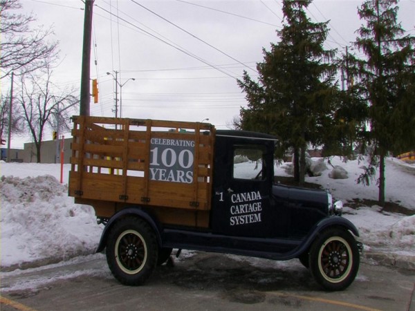 An early Canada Cartage truck