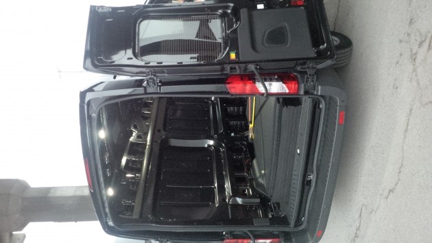 rear door opening alternate text for this image