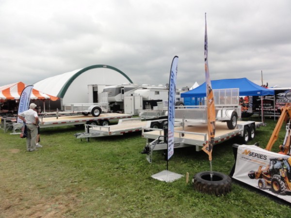 DSC02545 alternate text for this image