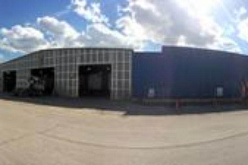 Trailer Wizards adds bays and opens doors  article image