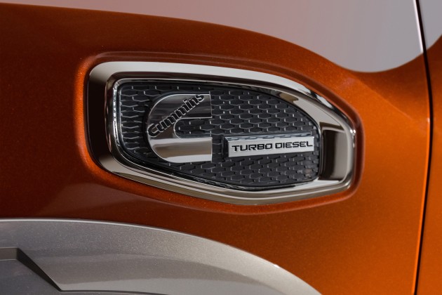 2016 Nissan TITAN XD alternate text for this image