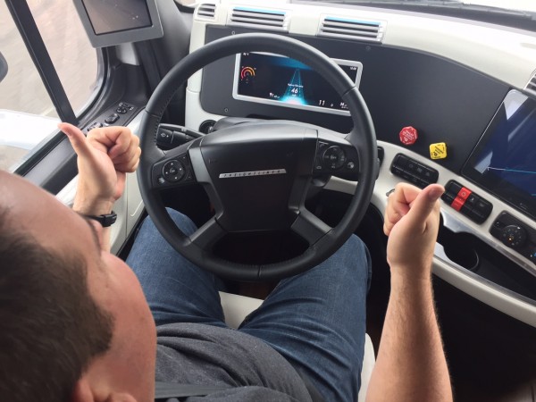 thumbs up alternate text for this image