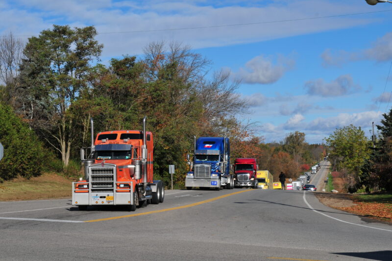 World’s Largest Truck Convoy rolls down Hwy. 401 article image