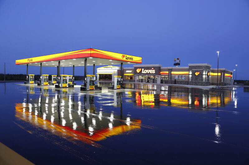 Love’s to add more locations and truck parking article image