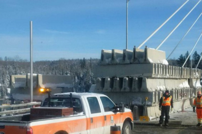 UPDATE: Single lane of Nipigon River Bridge opened article image