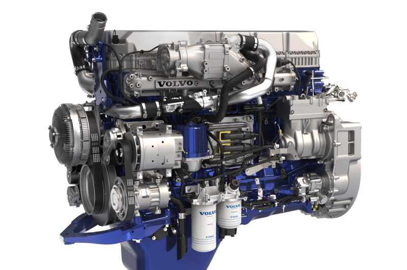 Volvo reveals new engine lineup for 2017 article image