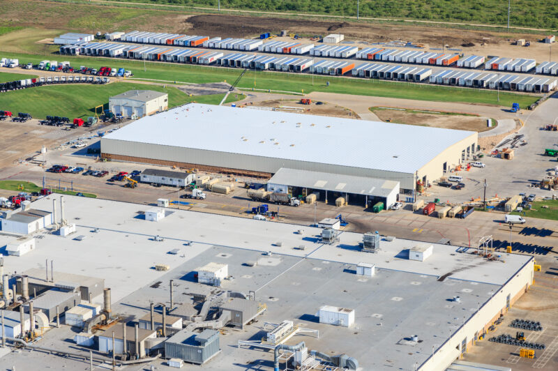 Peterbilt makes news on 579 EPIQ, SmartLINQ and Denton expansion article image