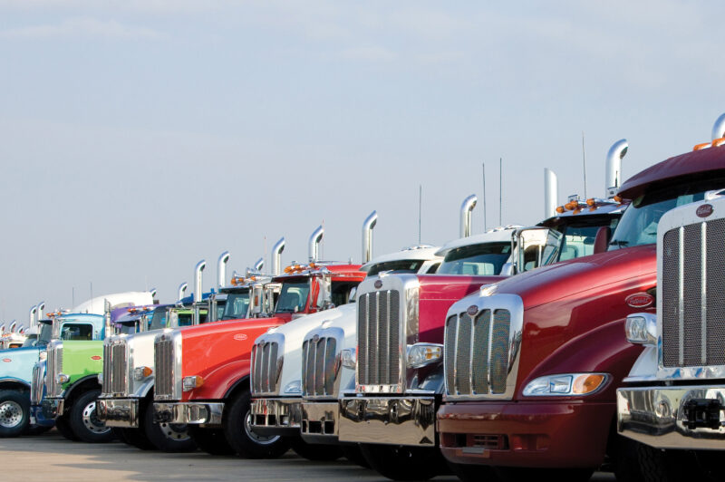 PacLease trucks now part of Peterbilt Red Oval program article image