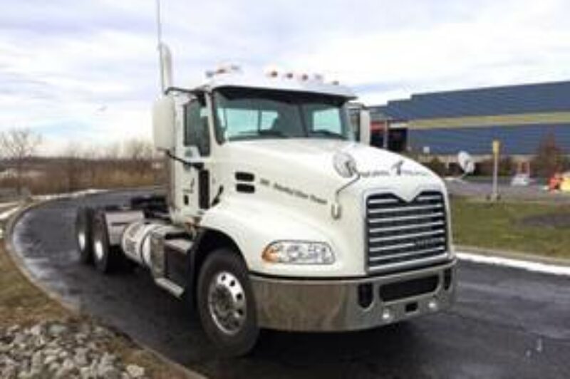 Mack tests DME-fueled Pinnacle article image