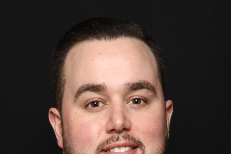 Glasvan brings on Bobby Bates article image