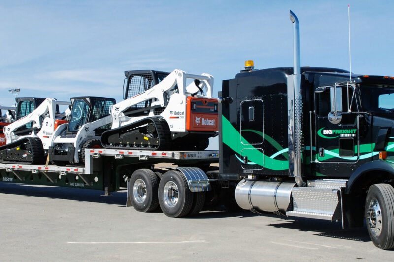 Winnipeg open-deck transportation company joins Daseke article image
