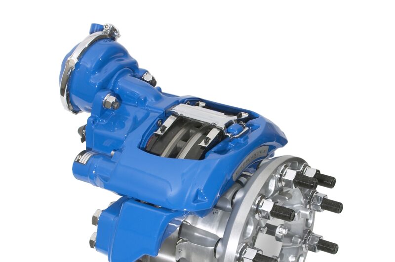 Bendix discs standard on HV, HX trucks article image