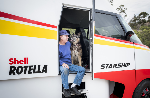 Shell_Bob&Kayla alternate text for this image