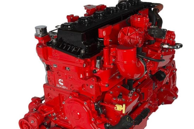 Kenworth offers near-zero NOx engine article image