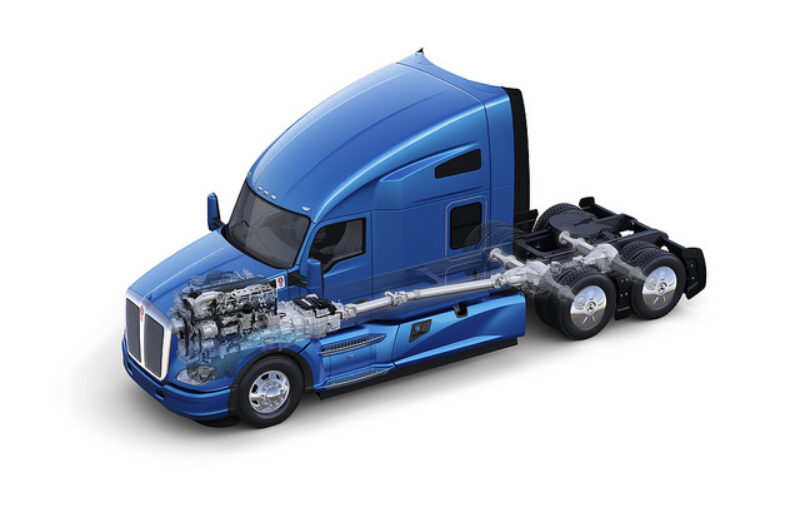 Kenworth adds fuel economy package article image