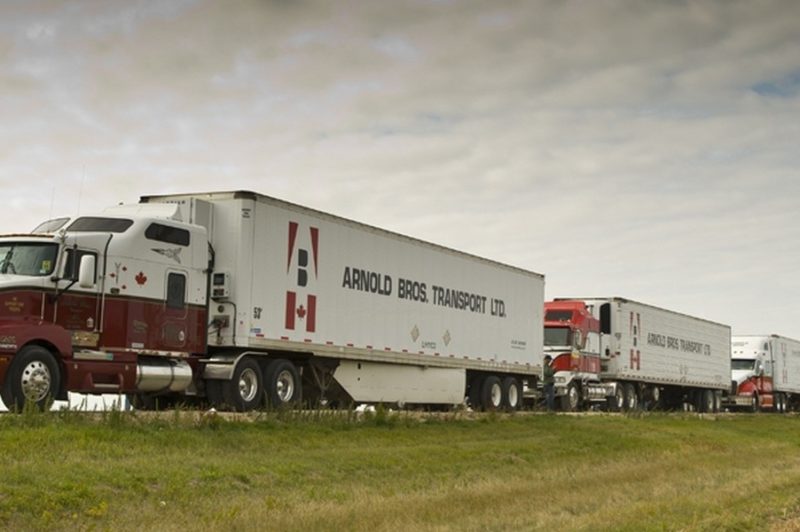 Arnold Bros. celebrates 60 years in trucking industry article image