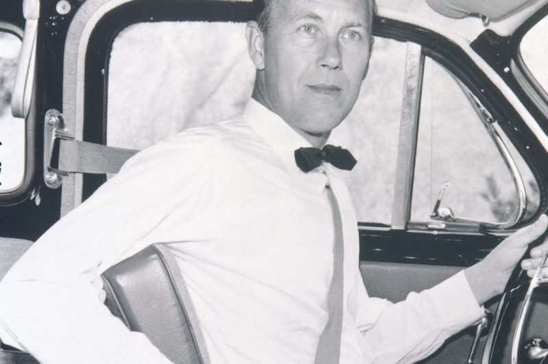 Volvo marks 60 years of saving lives with seat belts article image