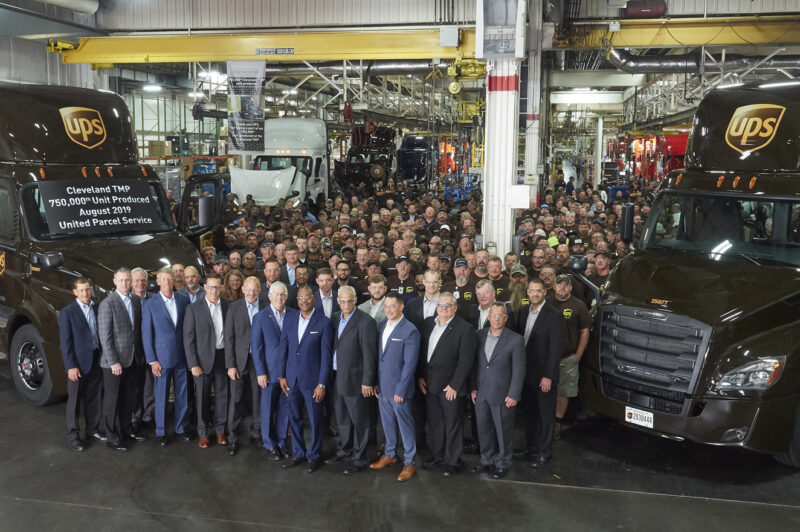 750,000th truck rolls out of Daimler's Cleveland plant article image