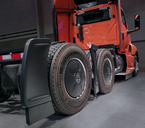 Navistar FlowBelow