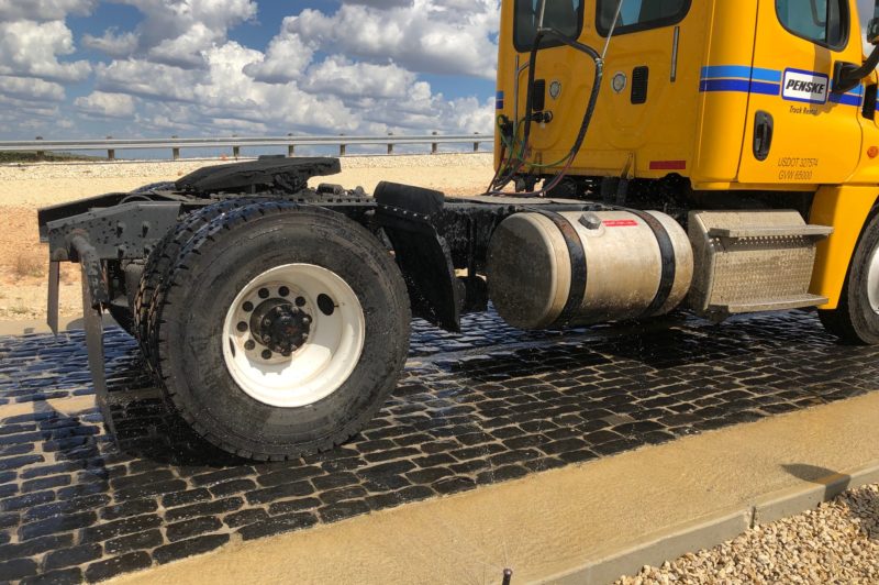 Continental debuts ‘intelligent’ construction tires article image