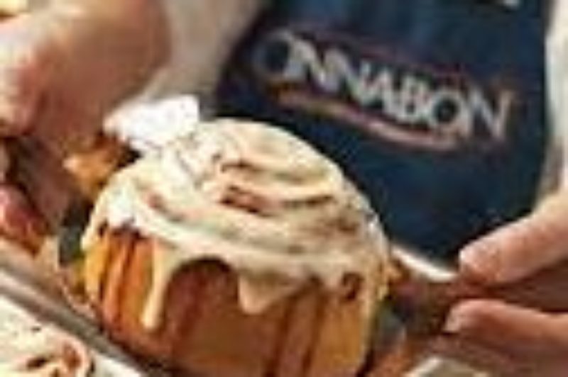Cinnabon Rolls Across Truck Routes of North America article image