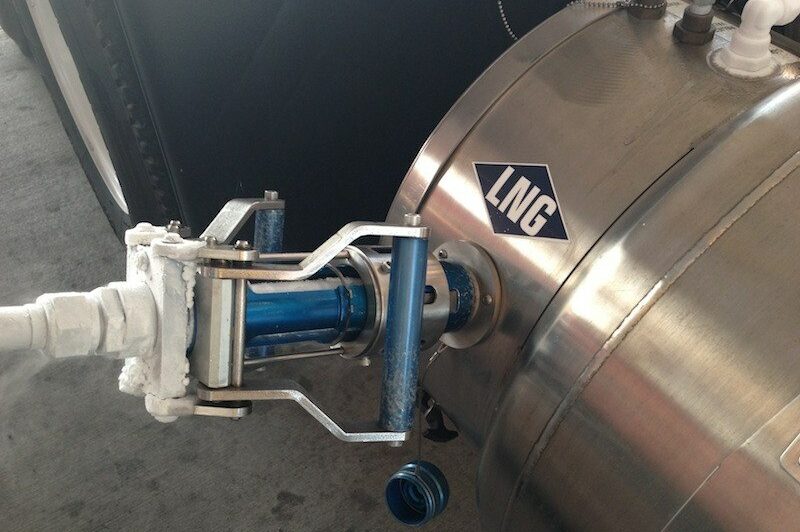 Interest in Natural Gas Powered Big Rigs Wanes article image