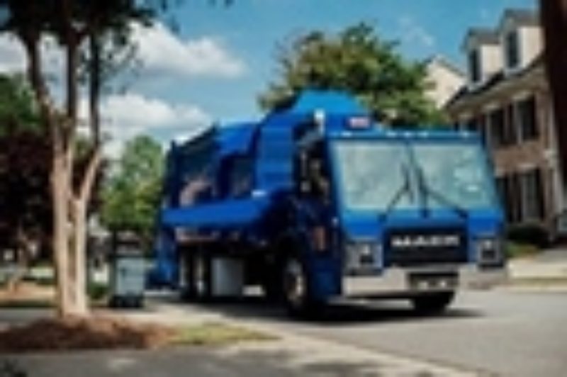 New Mack LR Refuse Model article image