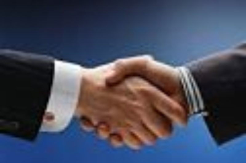 Merger and Acquisition Activity Heats Up in Trucking article image