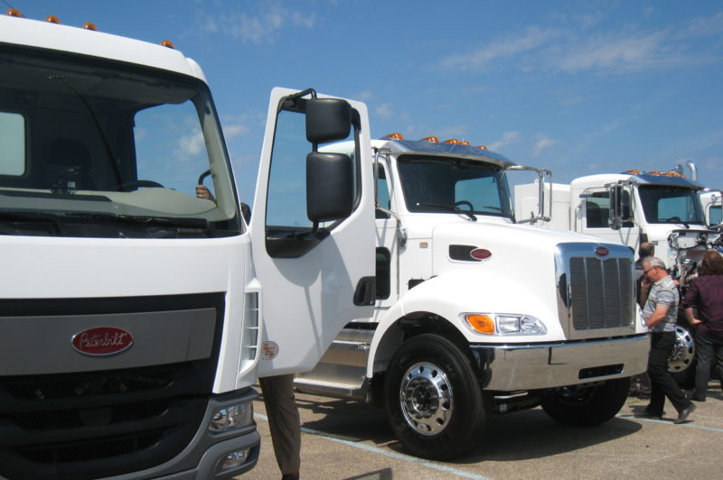 Paccar, Peterbilt Put Out Medium-Duty Welcome Mat article image