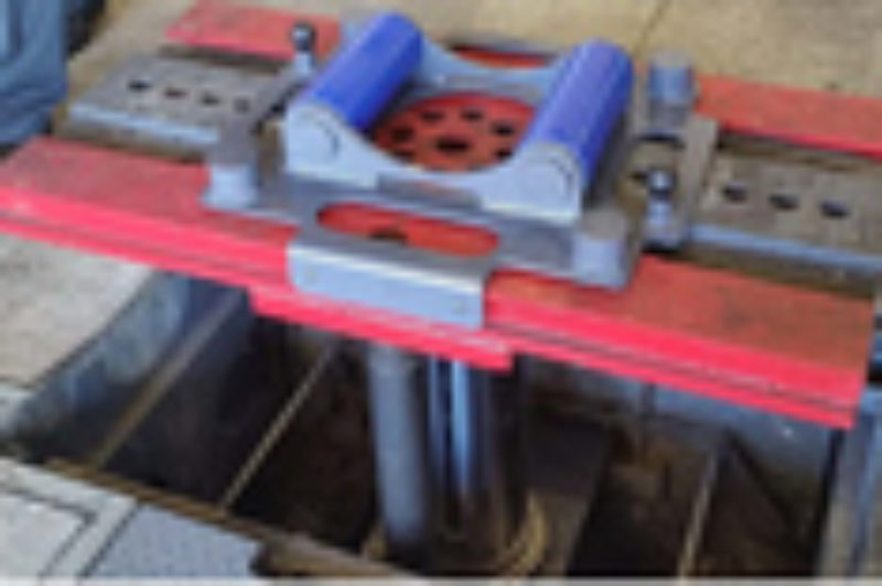 Rear differential lift adapter article image