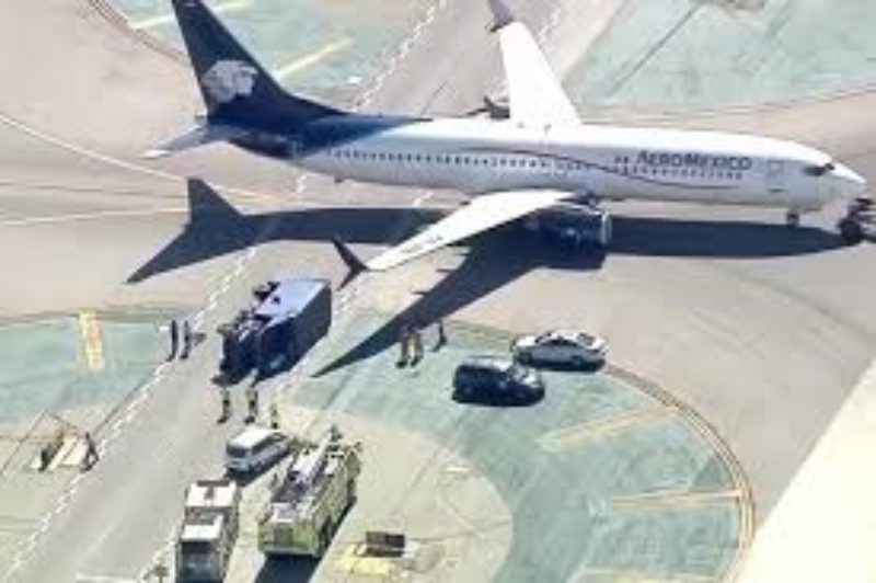 Another plane-truck collision article image