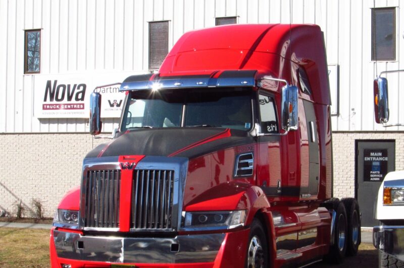 Atlantic Truck Show in Moncton this weekend article image