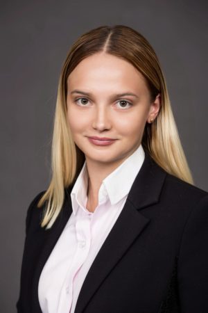 Andy Transport Inc–Andreea Crisan of Andy Transport named a WXN alternate text for this image