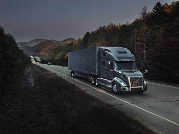 Volvo-VNL-760 alternate text for this image