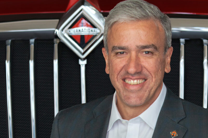 Persio V. Lisboa, Navistar